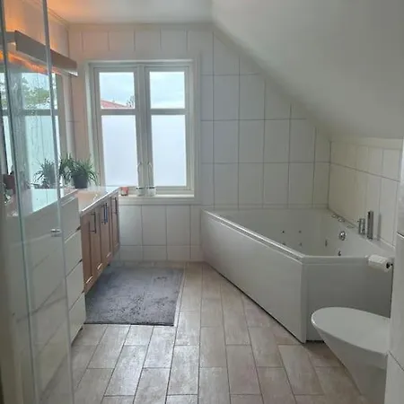 Flott Enebolig Naer Sjoen, Hvaler Og ヴィラ *