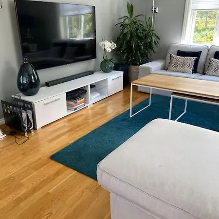 Flott Enebolig Naer Sjoen, Hvaler Og Villa Fredrikstad
