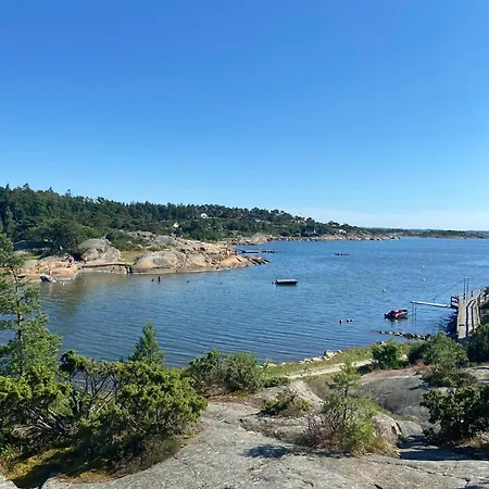 Flott Enebolig Naer Sjoen, Hvaler Og *