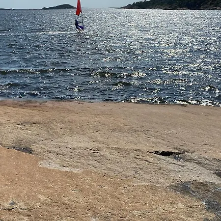 Вилла Flott Enebolig Naer Sjoen, Hvaler Og Фредрикстад